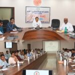 मुख्यमंत्री की मंशा अनुरूप विकास कार्यों में ठोस प्रगति लाना सुनिश्चित करें-कलेक्टर श्री गोपाल वर्मा
