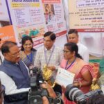 लगातार तीसरी बार टीबी मुक्त बनी विश्रामपुर पंचायत, सरपंच अर्चना सजलवानी सम्मानित