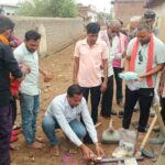 ग्राम पंचायत सरोरा में सीसी रोड निर्माण कार्य का भूमि पूजन संपन्न