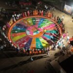 25 पंखुड़ियों की भव्य रंगोली और हजारों दीपों से जगमगाया राम मंदिर परिसर